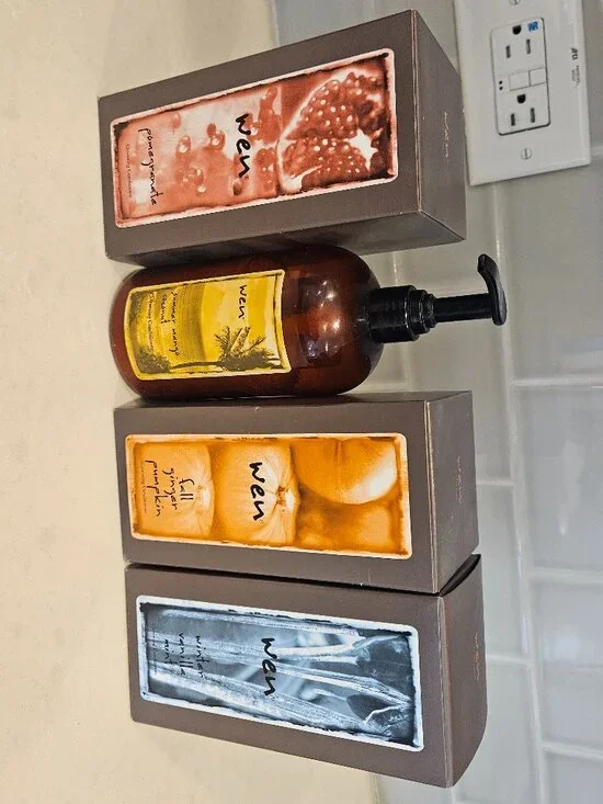 WEN 16 oz Cleansing Conditioner Trio - Pomegranate, Pumpkin, Vanilla - Picture 3 of 4